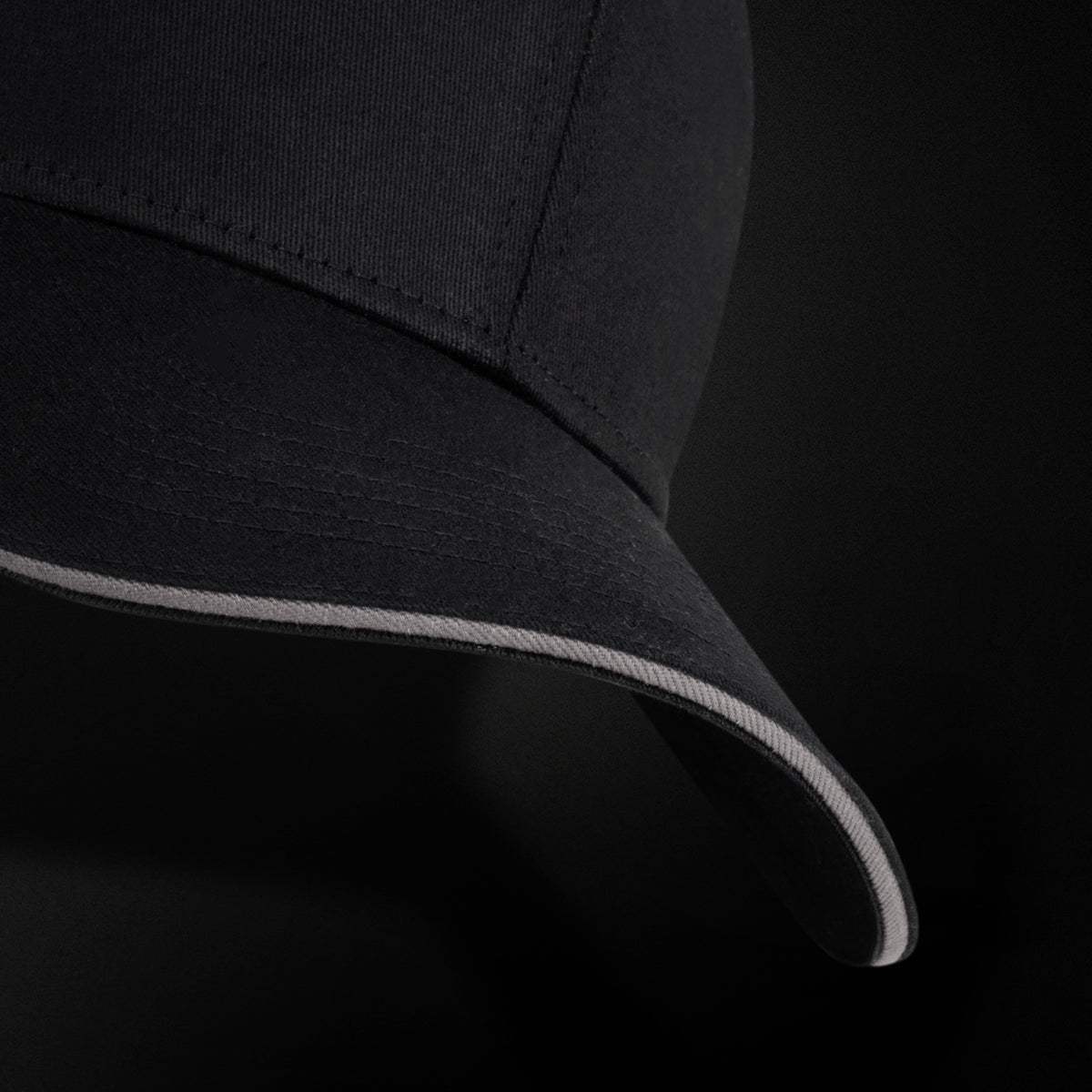 Swiss Peak 6 Panel Cap - Feature