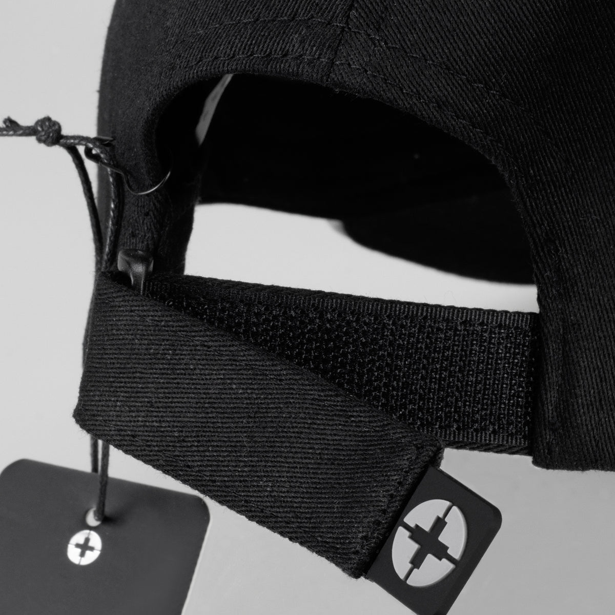 Swiss Peak 6 Panel Cap - Detail
