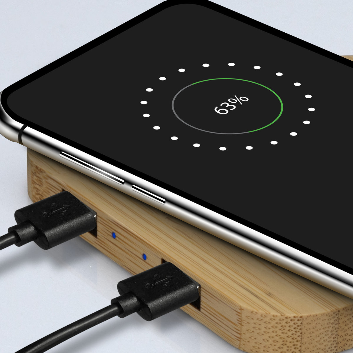 NATURA Bamboo Wireless Fast Charging Hub - Detail