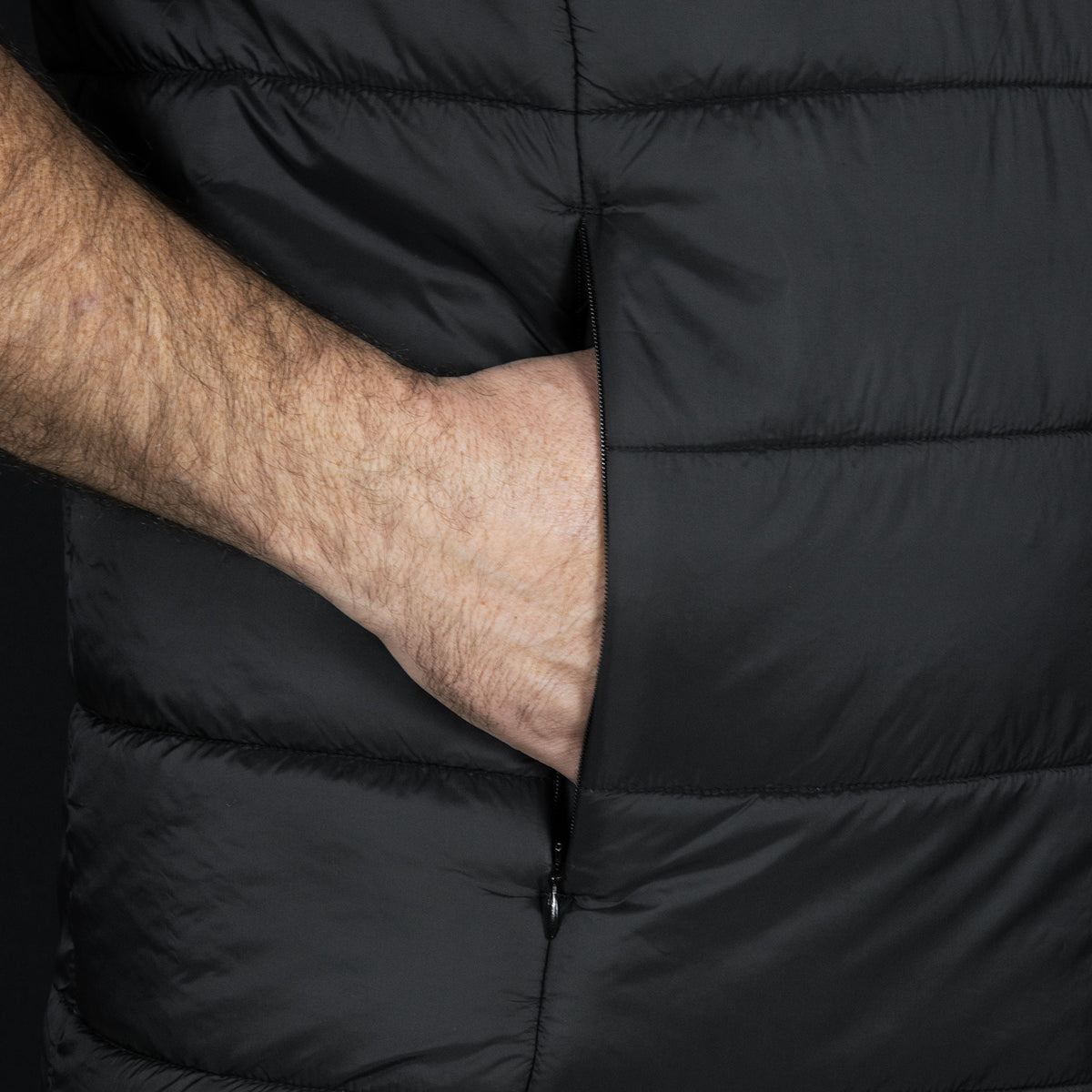 Swiss Peak Urban Puffer Vest - Detail