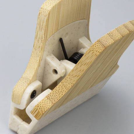 Bamboo Clip - Detail