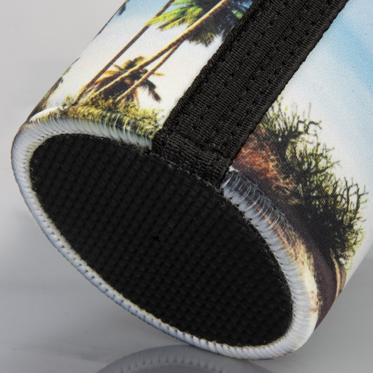 Bathans Stubby Holder - Detail