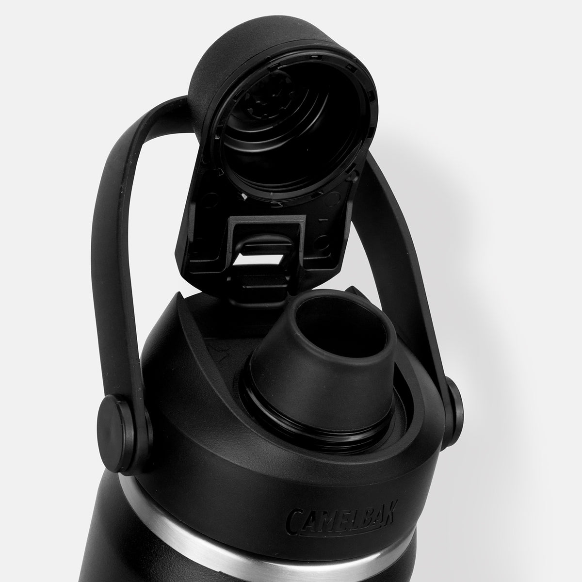 CamelBak Thrive Chug Vacuum Bottle - 600ml - Detail
