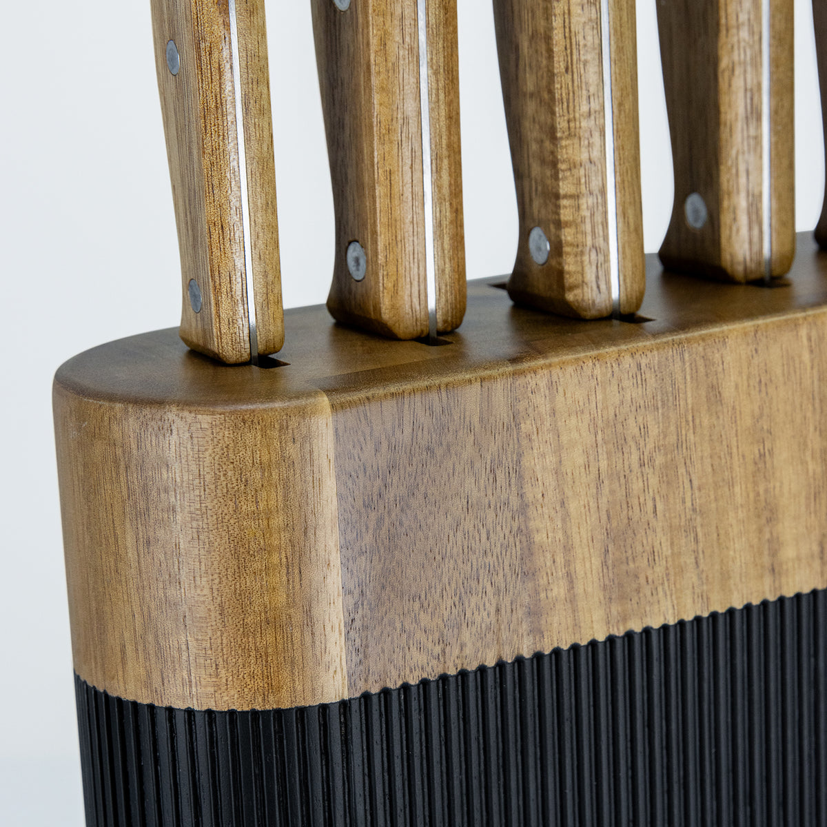 Keepsake Noir Knife Block - Detail