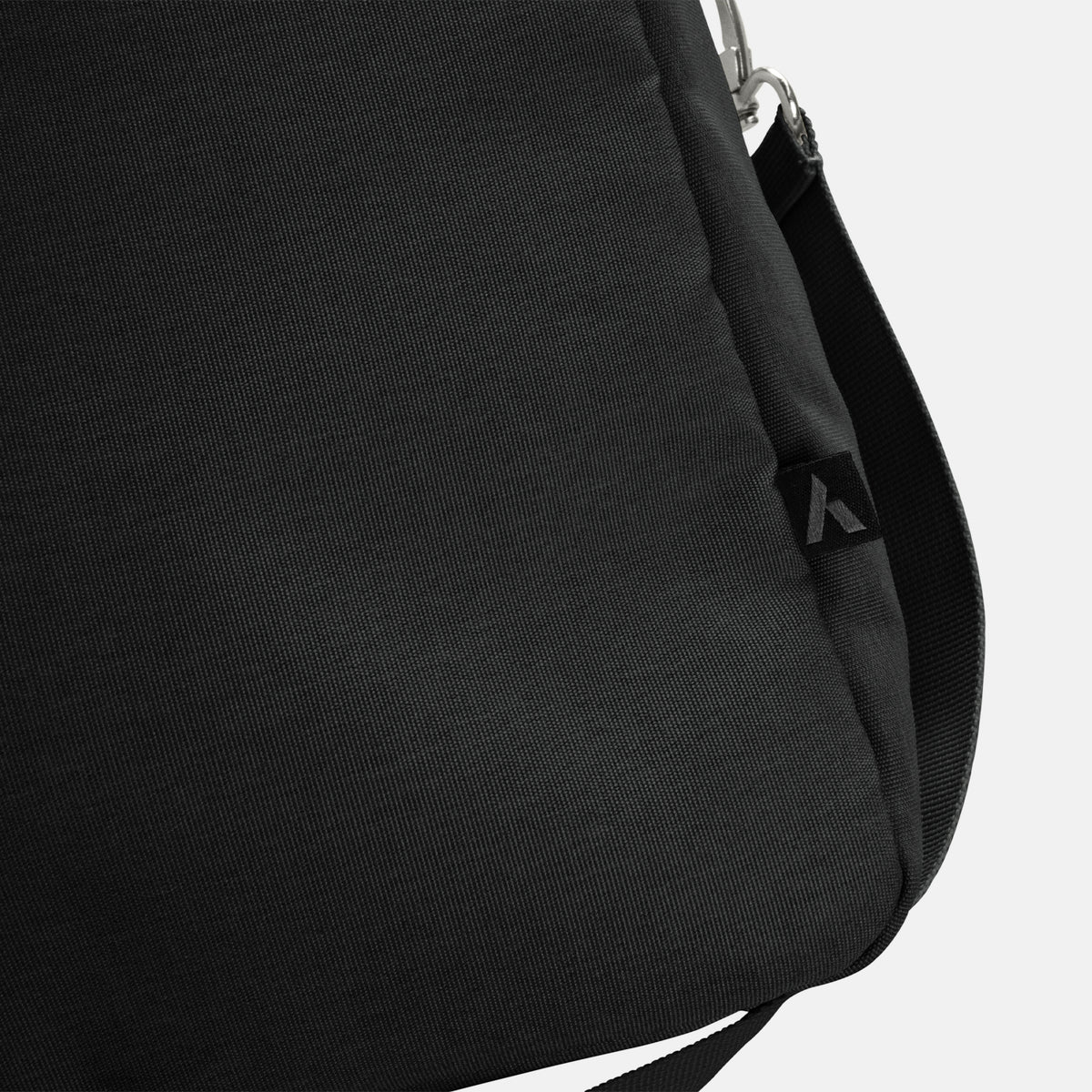 ARCHER Galileo Duffle Bag - Tag