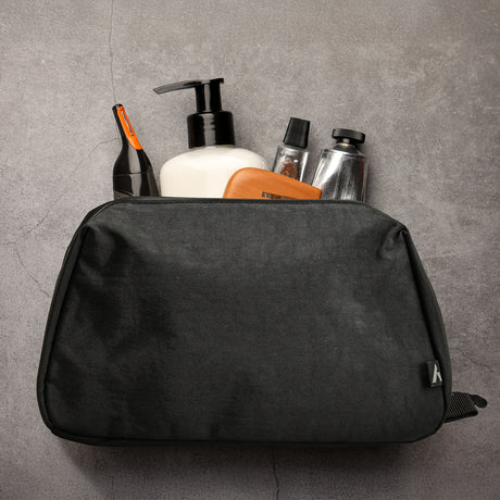 ARCHER Tasman Toiletry Bag - Feature