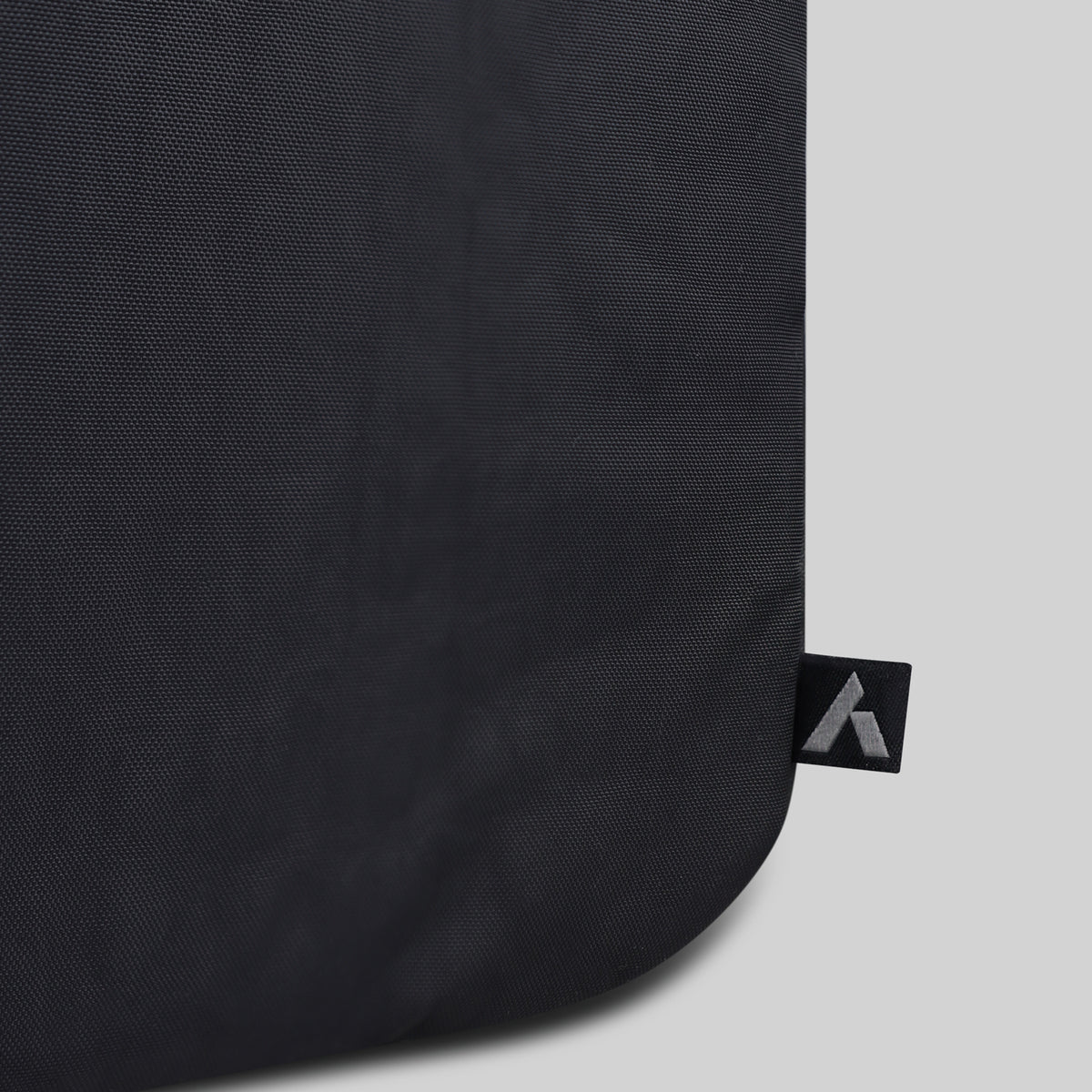 ARCHER Tasman Travel Backpack - Tag