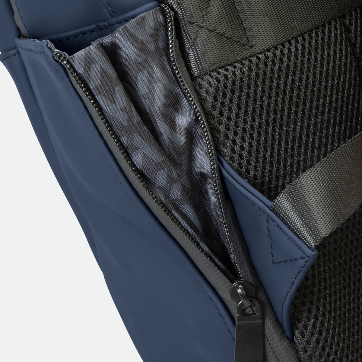 ARCHER Soft-Touch Daily Backpack - Lining
