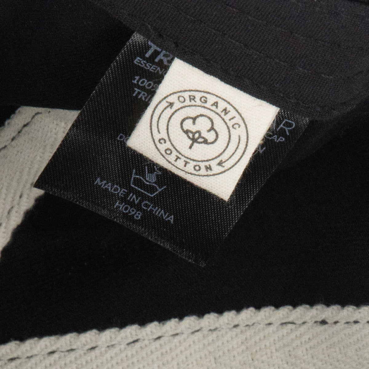Essence Organic Cap - Detail