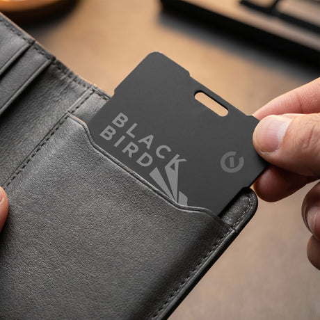 Carbon Bluetooth Tracker - Feature