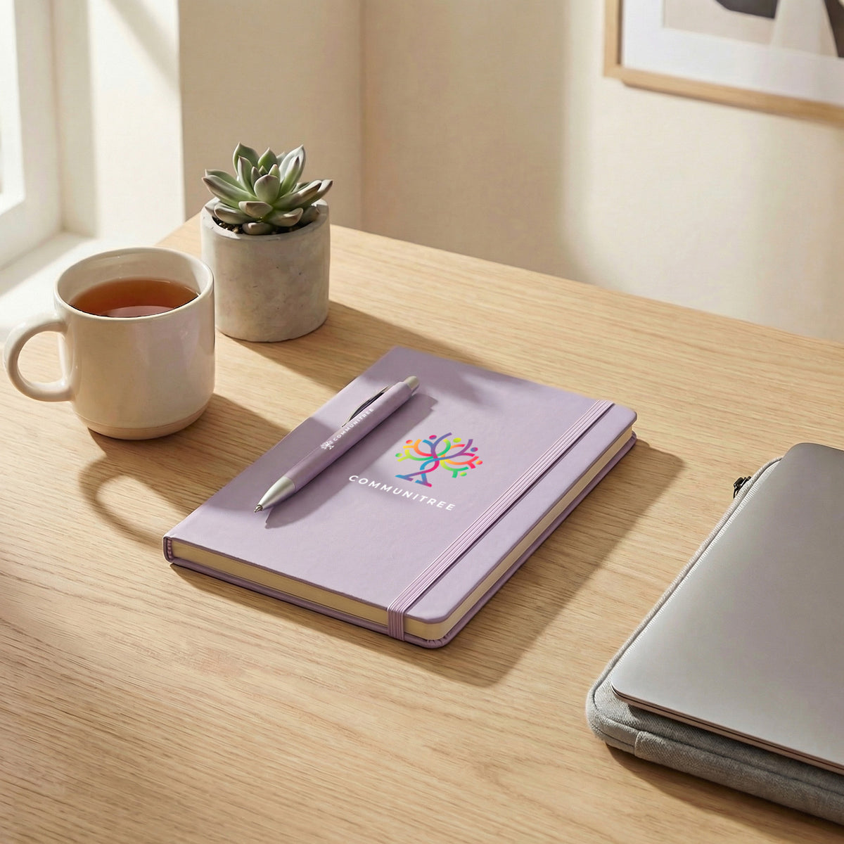 Omega Fashion Notebook and Pen Gift Set - Feature