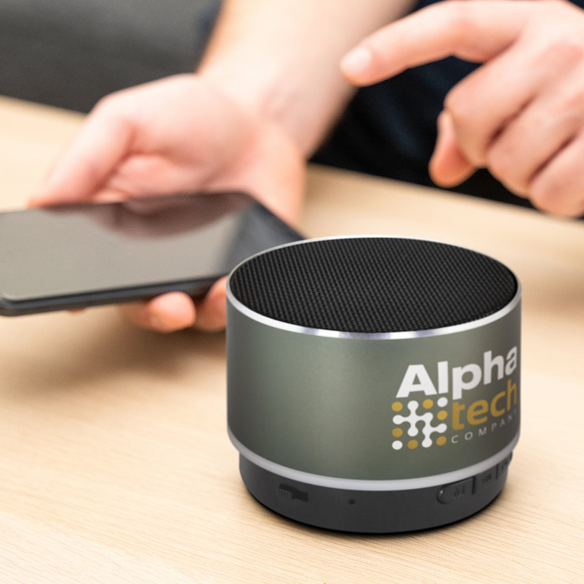Oracle Bluetooth Speaker - Feature