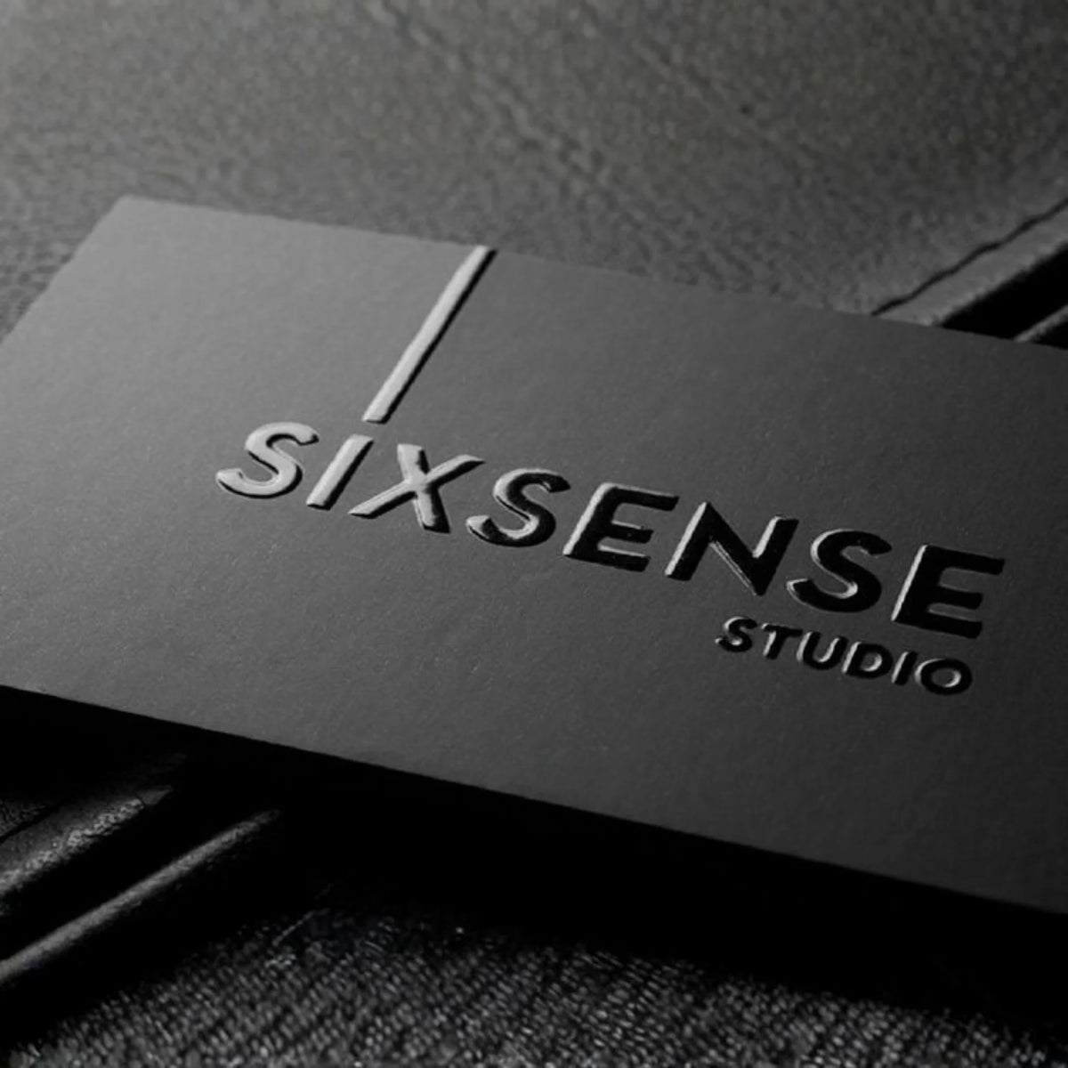 Luxury Spot UV Business Cards — image 1